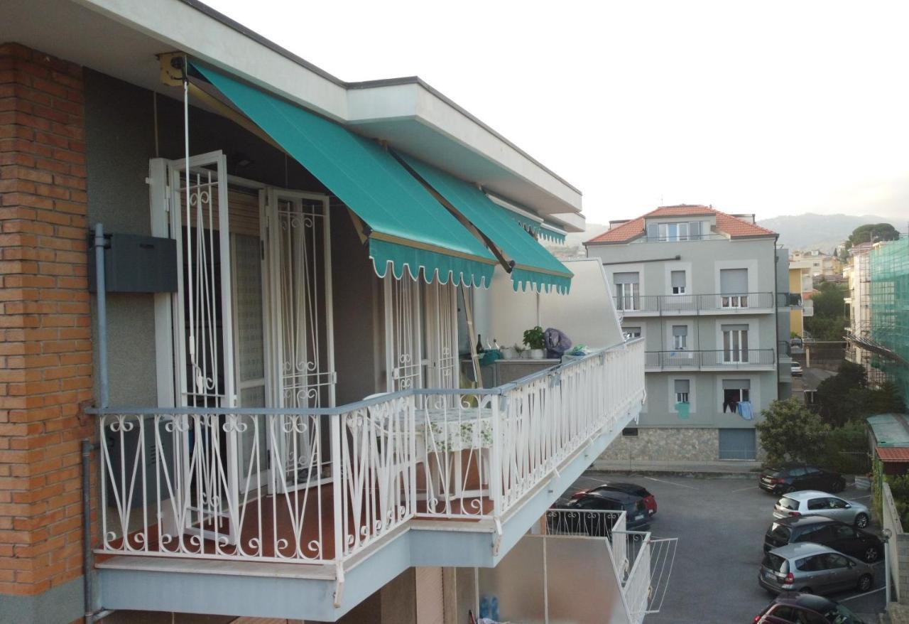 La Casa Di Giugiu Apartment Diano Marina Exterior photo
