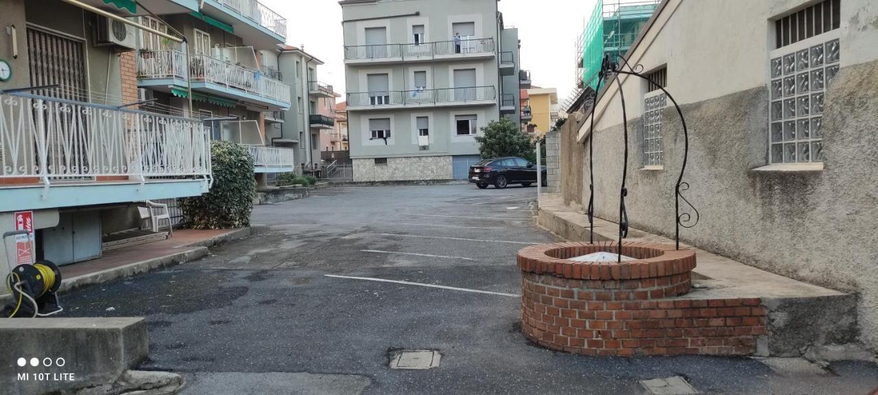 La Casa Di Giugiu Apartment Diano Marina Exterior photo
